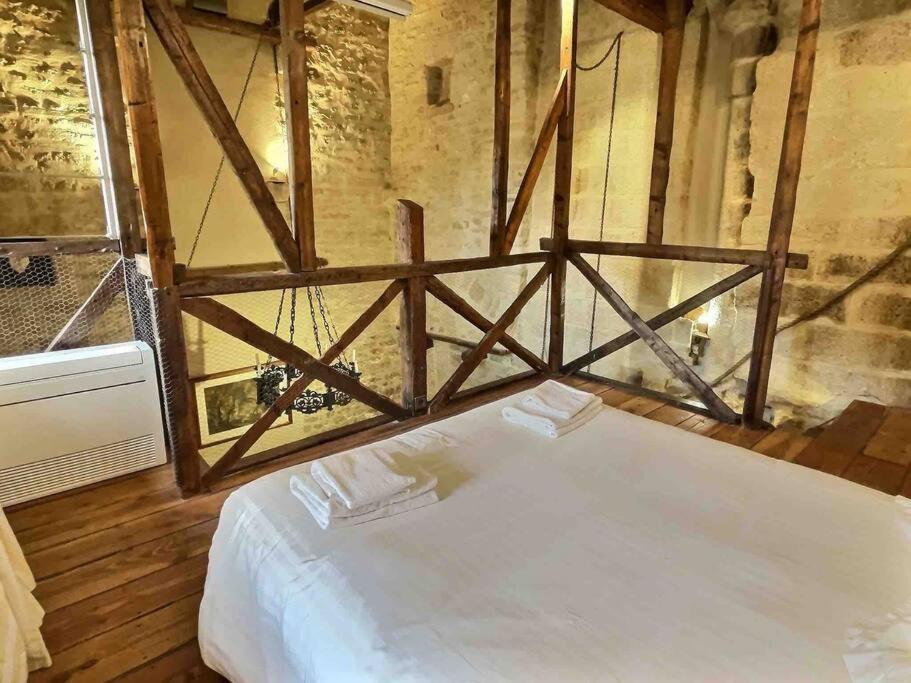 Chez Lydia - Loft Cosy, Depart Canoe A Pied, Proche Pont-Du-Gard Et Uzes Remoulins Exterior photo