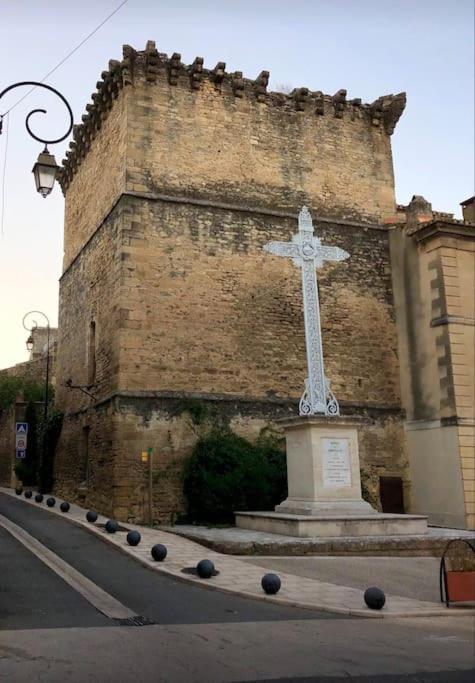 Chez Lydia - Loft Cosy, Depart Canoe A Pied, Proche Pont-Du-Gard Et Uzes Remoulins Exterior photo