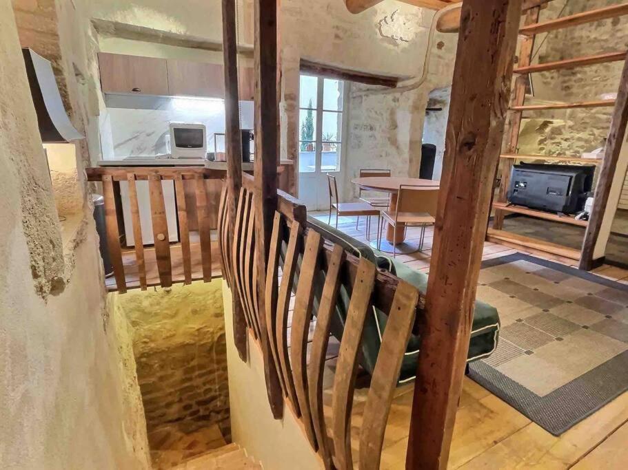 Chez Lydia - Loft Cosy, Depart Canoe A Pied, Proche Pont-Du-Gard Et Uzes Remoulins Exterior photo